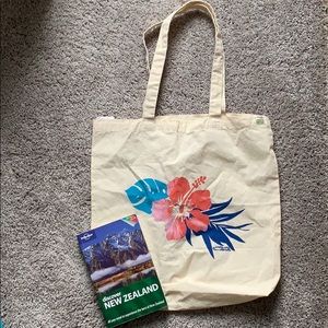 Reusable shopping bag from Crazy Shirts